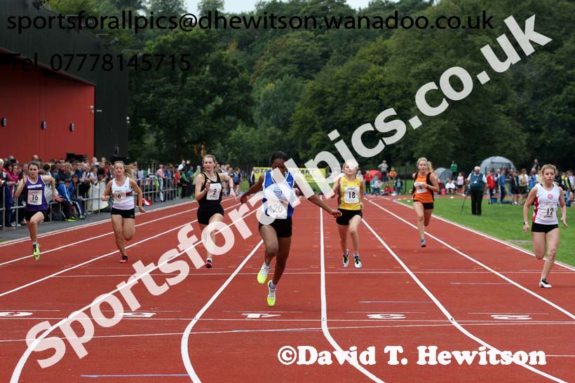 Womens and Girls 100 metres at the Northern Inter-Counties under-17s and 15s at Witton Park, Blackburn. Photo: David T. Hewitson/Sports for All Pics